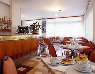 B&B Hotel Riviera Celle Ligure 3*,  Itália